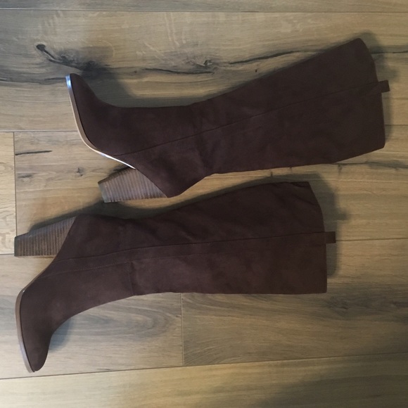 Charles by Charles David Boot - Picture 2 of 4